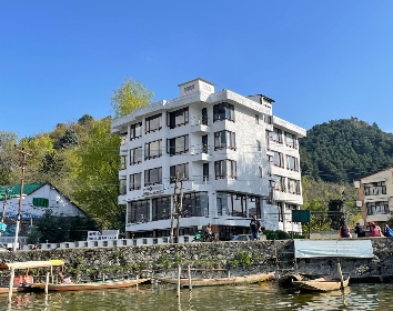 Hotel Imperial Lake View